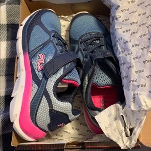 Fila Running walking shoes